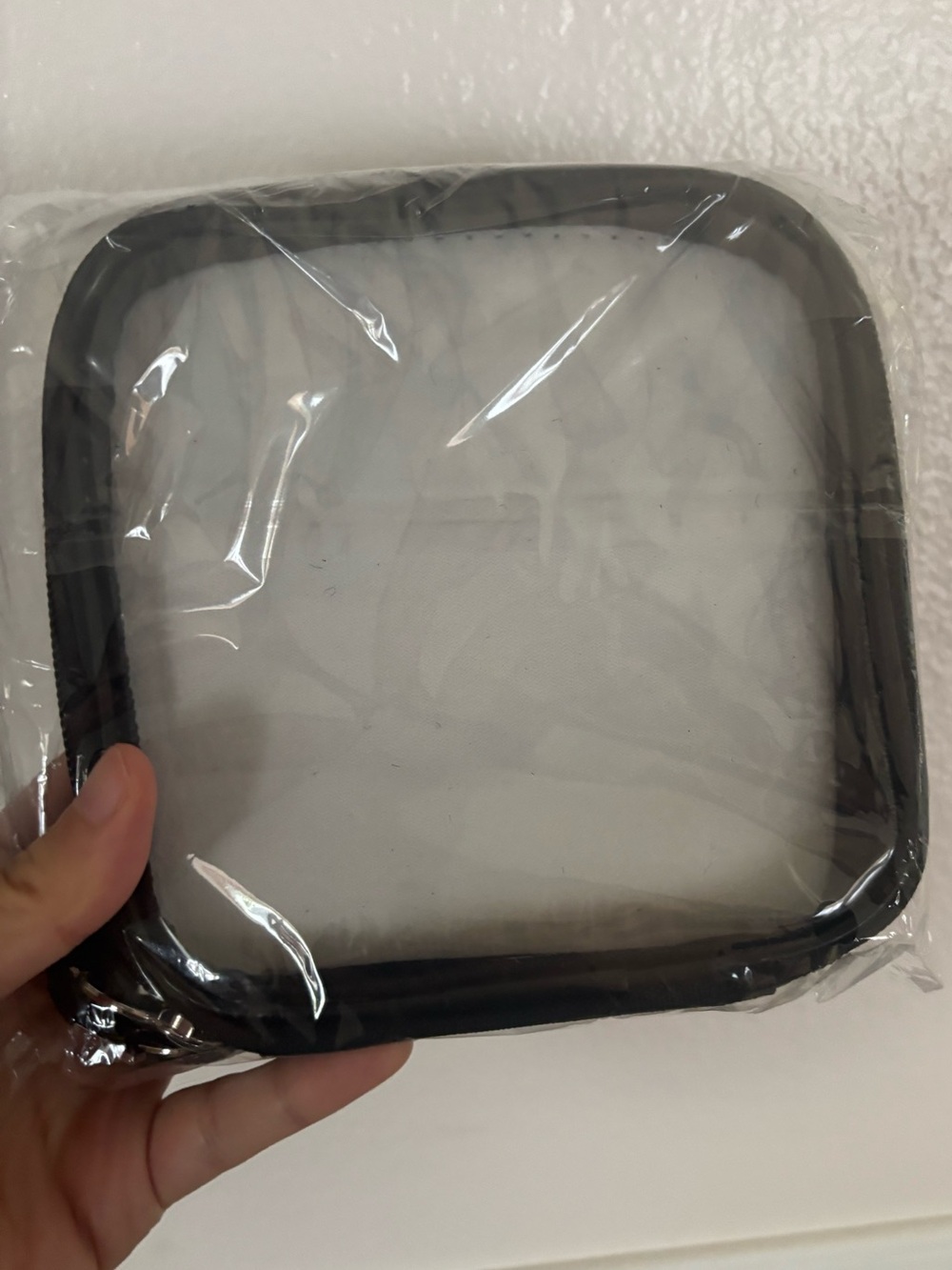 Mini Pinfolio Show Pin Trading Bag Black & White with Zipper Closure